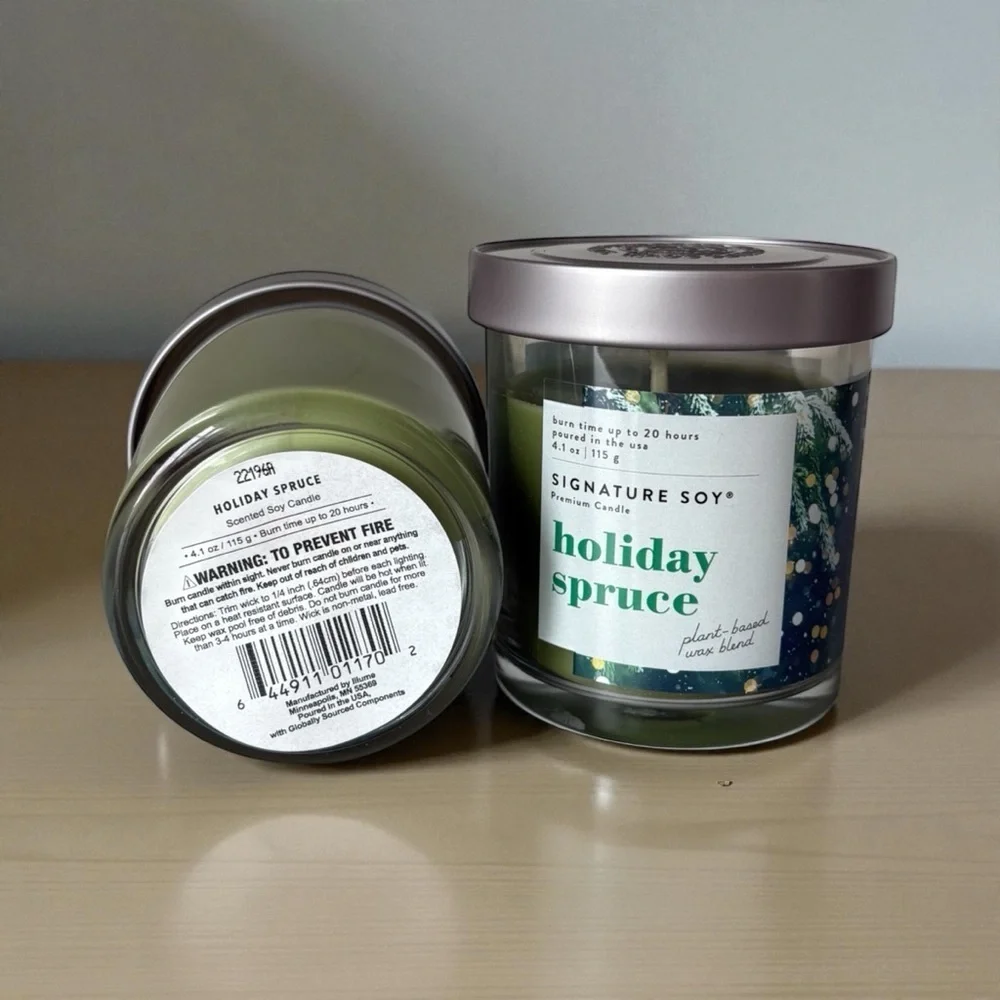 Illume 2 Holliday Spruce Candles  4.1 Fl oz Each NEW